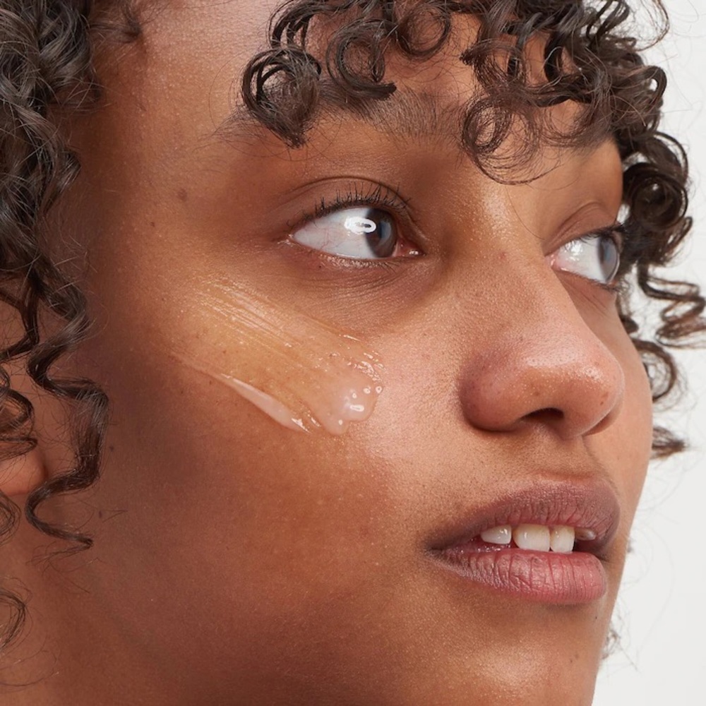 The Inkey List Polyglutamic Acid Serum Locks in Moisture Makeup Base Smooth Skin - Picture 3 of 7